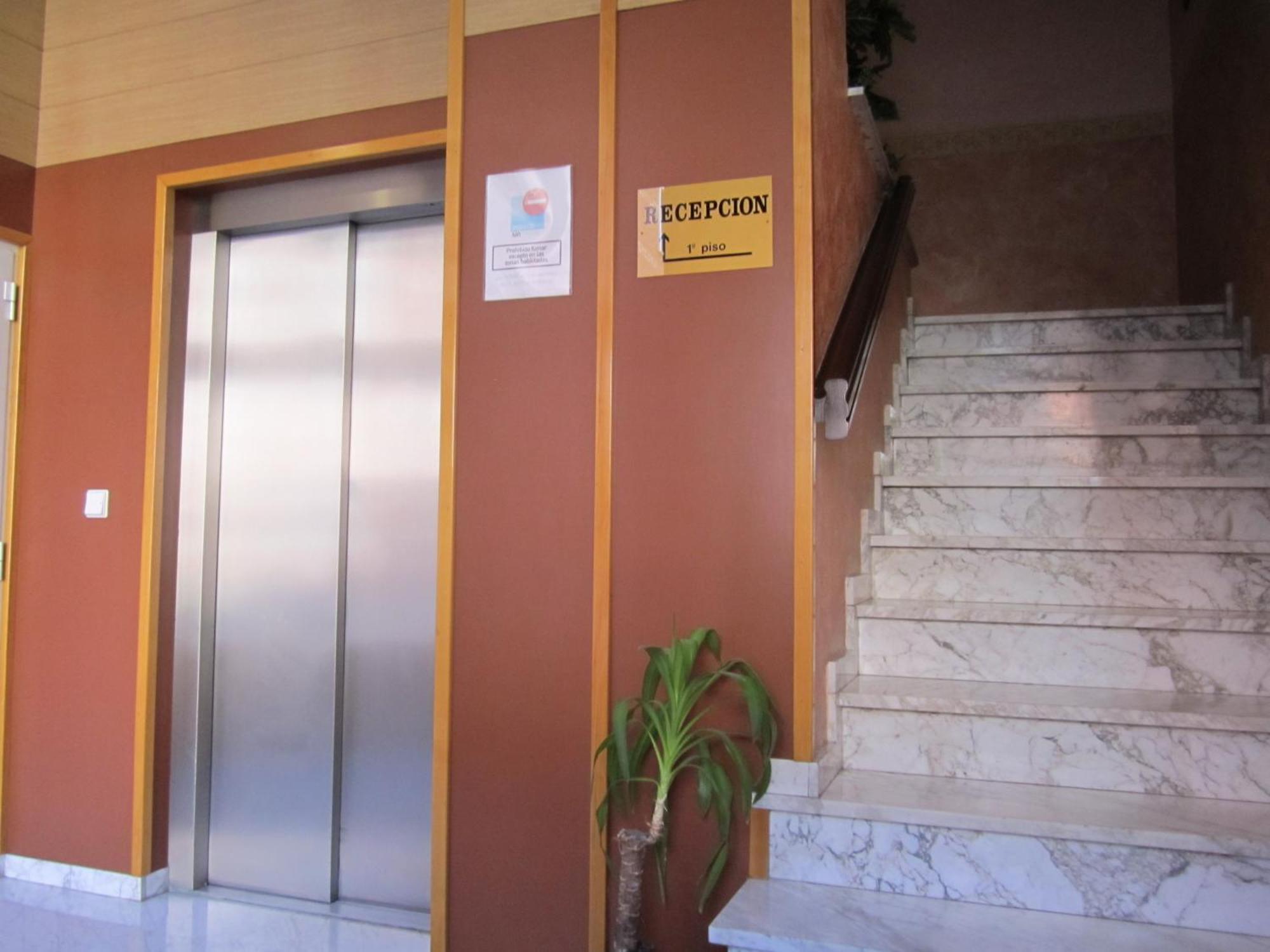 Hotel Bahia ヒホン エクステリア 写真