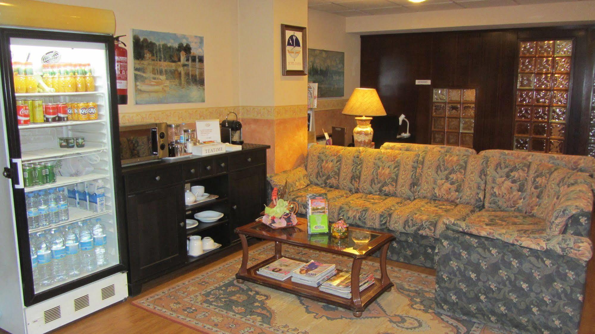 Hotel Bahia ヒホン エクステリア 写真