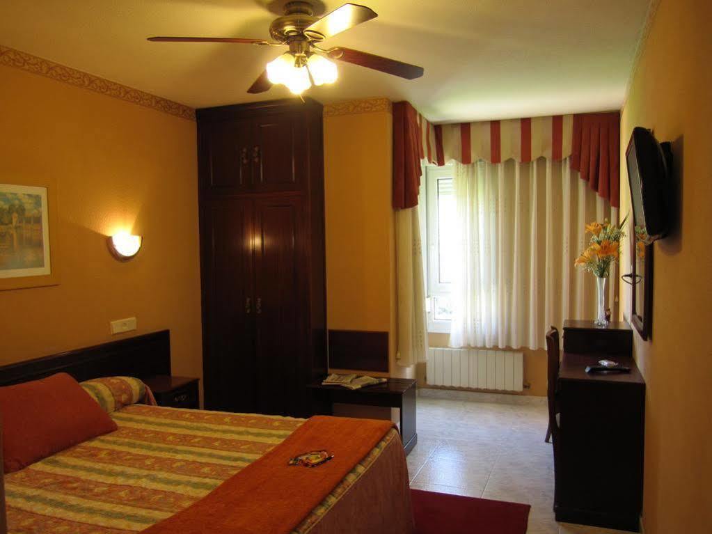 Hotel Bahia ヒホン エクステリア 写真