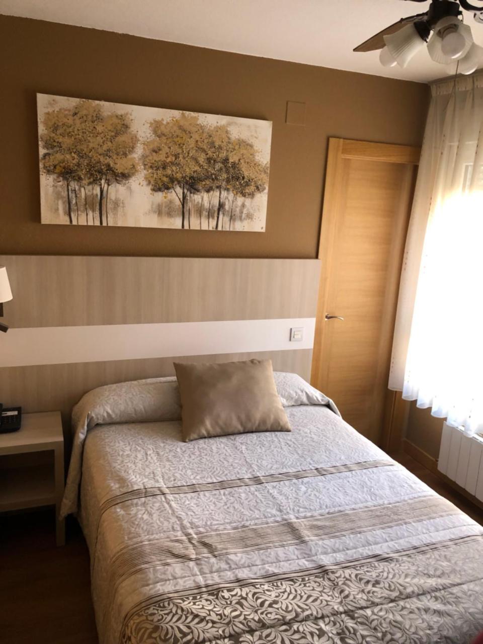 Hotel Bahia ヒホン エクステリア 写真
