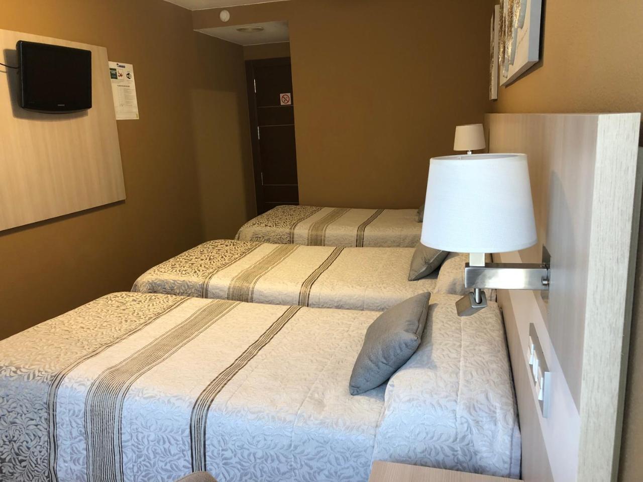 Hotel Bahia ヒホン エクステリア 写真